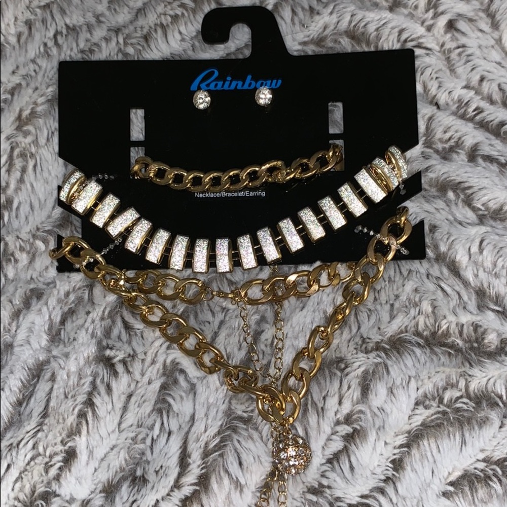 Necklace set